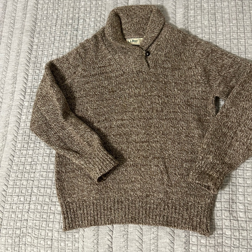 Vintage L.L. Bean Women's Turtleneck Sweater - Brown